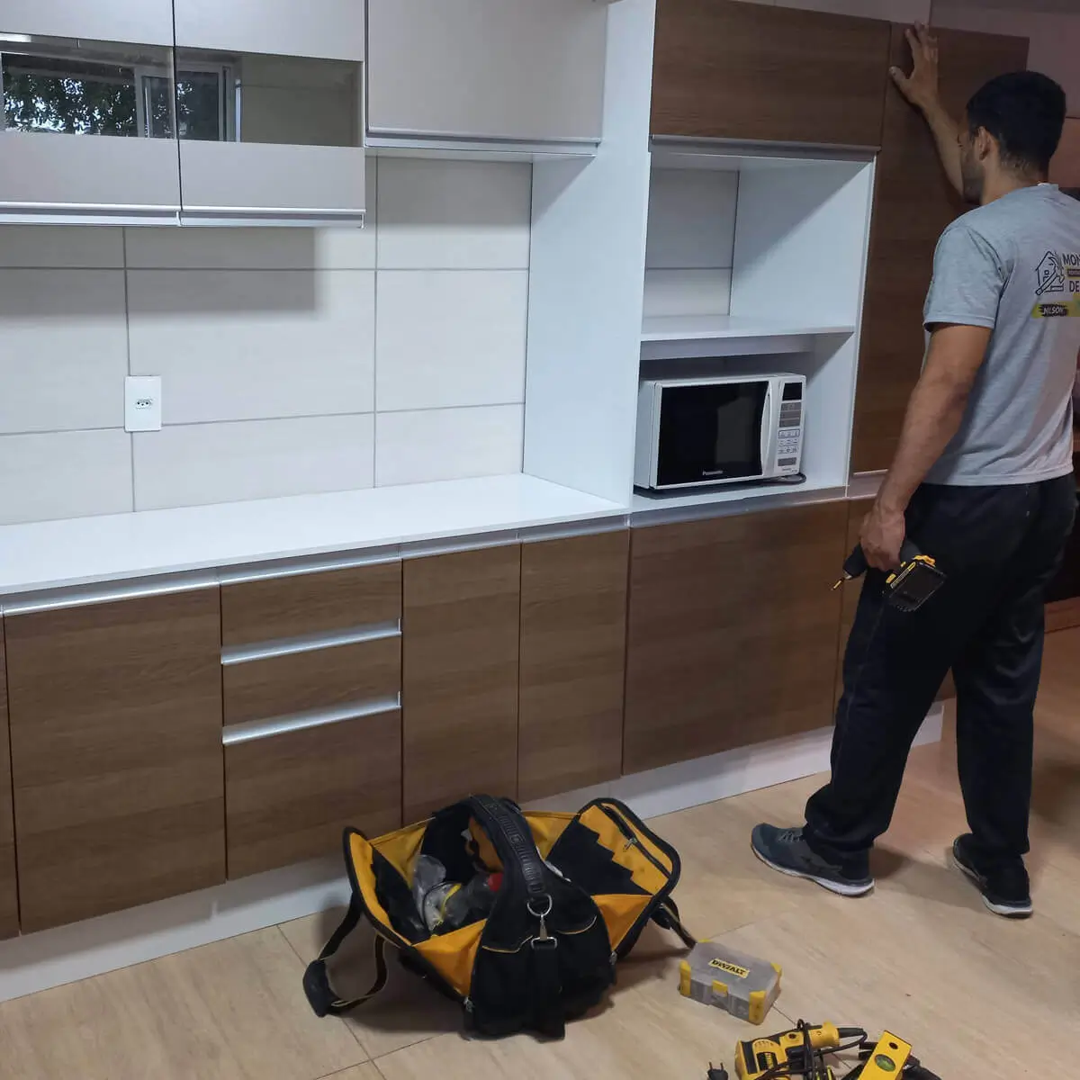 Montagem de armário de cozinha em Botafogo RJ com instalação segura